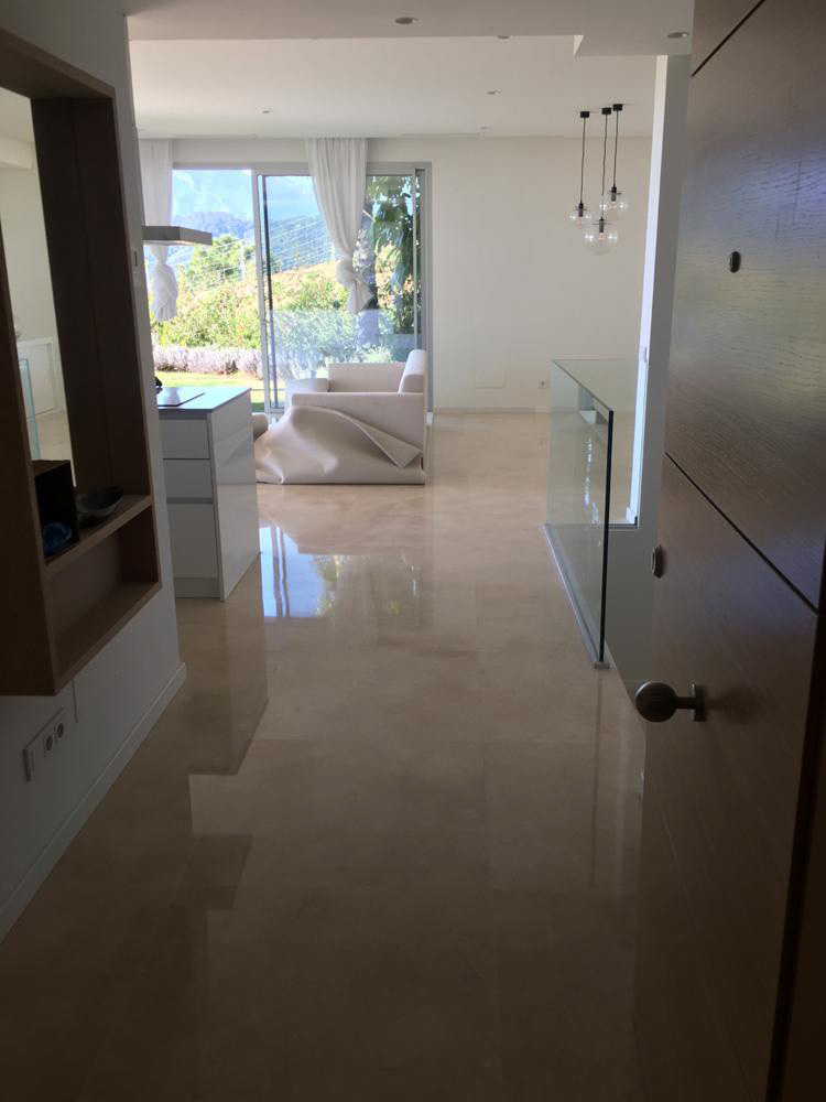 Marble floor polishing Costa del Sol
