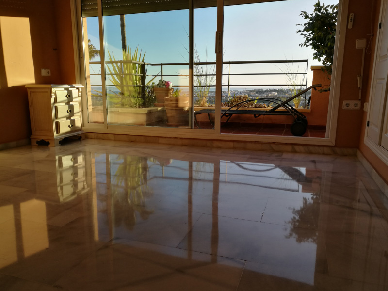 Marble floor polishing Costa del Sol