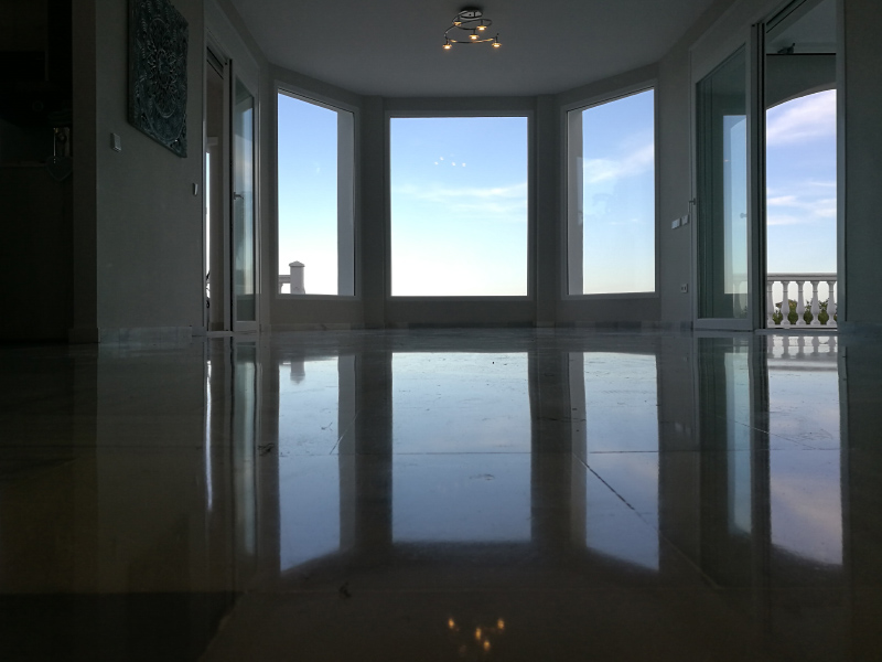 Marble floor polishing Costa del Sol